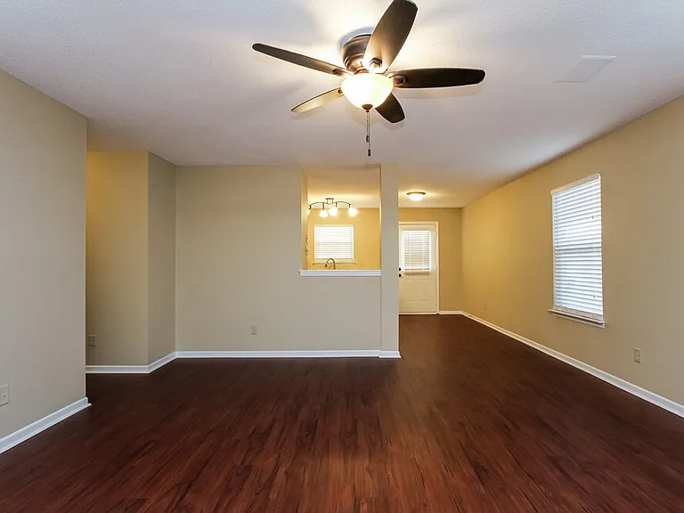 2174 Providence Dr — Photo 6