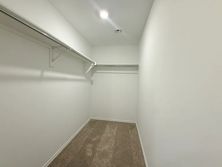 16208 Lovers Ln — Photo 15
