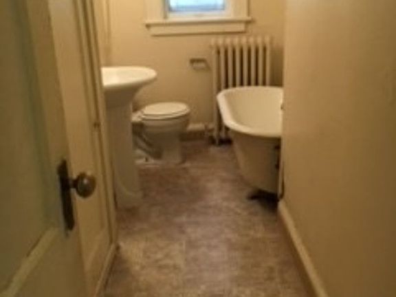 3rd image of 1708 E Geneva Pl #4