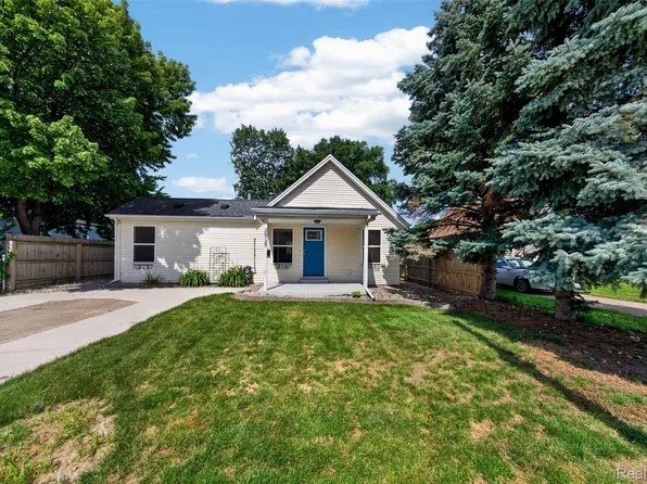 26725 Palmer Blvd, Madison Heights, MI 48071