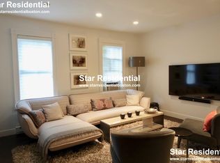 11 Lawrence St #1, Boston, MA 02116