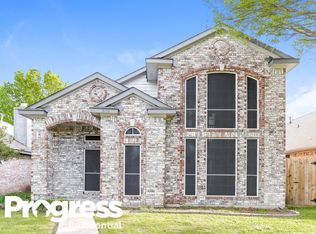3110 Sara Dr, Rowlett, TX 75088