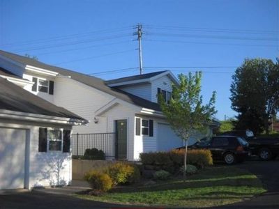2954 King James Way APT 10, Fitchburg, WI, 53719