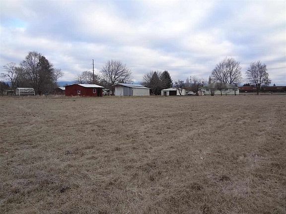 3rd image of 20615 E Trent Ave