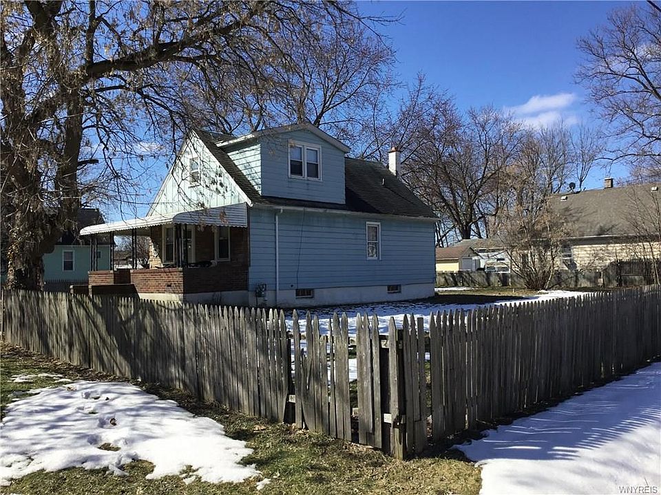 2nd image of 2936 Portland St
