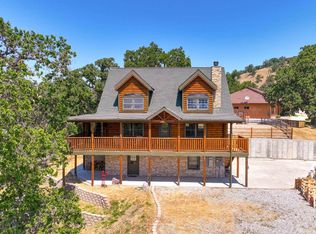 30002 Rollingoak Dr, Tehachapi, CA 93561