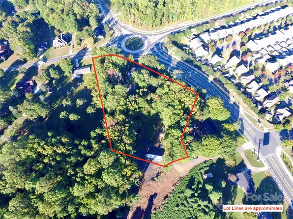 5216 Lakeview Rd, Charlotte, NC 28216