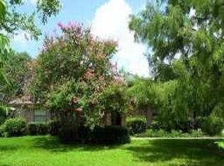 680 Newt Patterson Rd, Mansfield, TX 76063