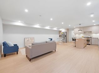 4855 Venables St #1, Burnaby, BC