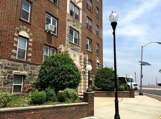 7435 Boulevard E, North Bergen, NJ 07047