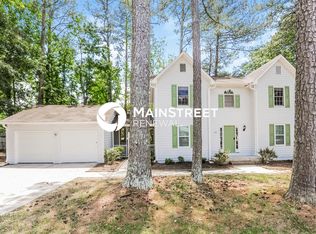 3135 Revere Cir, Snellville, GA