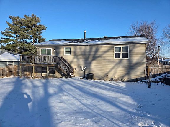 2nd image of 210 Hazelwood Dr