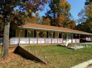 350 Woodhurst Ln, Roxboro, NC 27573