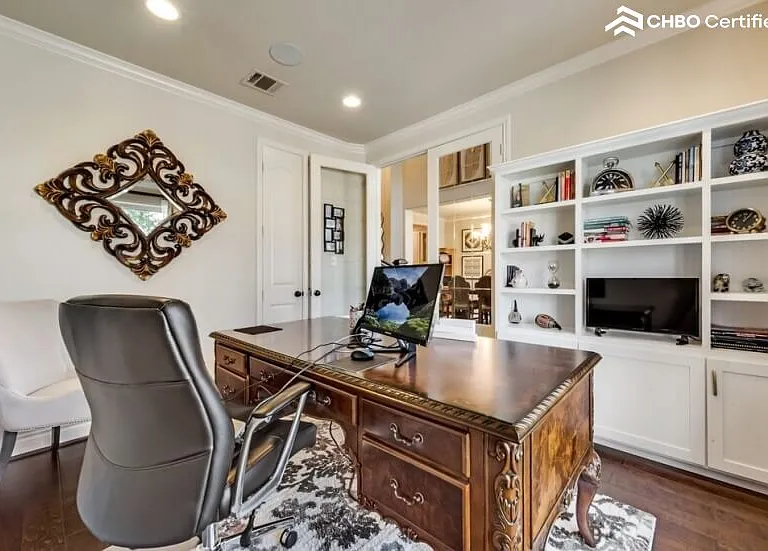 3830 Desert Springs Ln — Photo 22