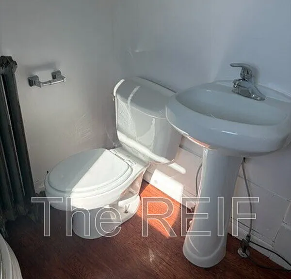 1025 N Washington Ave — Photo 5