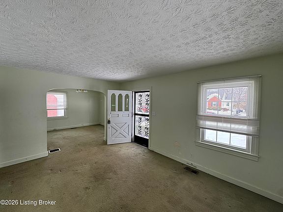 4th image of 3122 Plover Rd