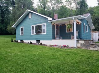 524 Glenview Ave, Hendersonville, NC 28791