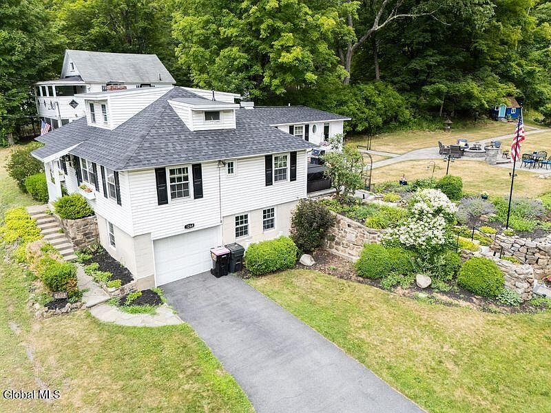 4th image of 1264 Pilot Knob Road