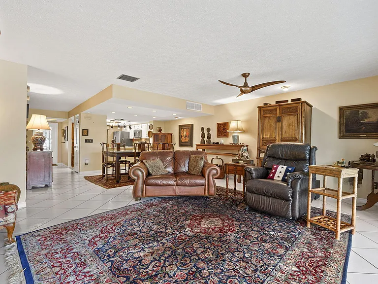4189 SE Saint Lucie Blvd — Photo 10