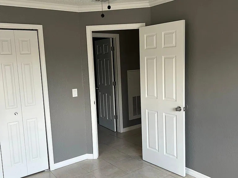 703 Michigan Ct #3 — Photo 6