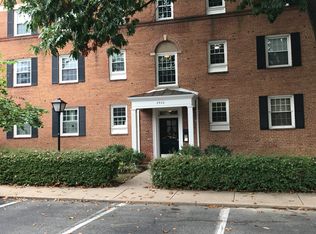 2902 13th St S #2201, Arlington, VA 22204