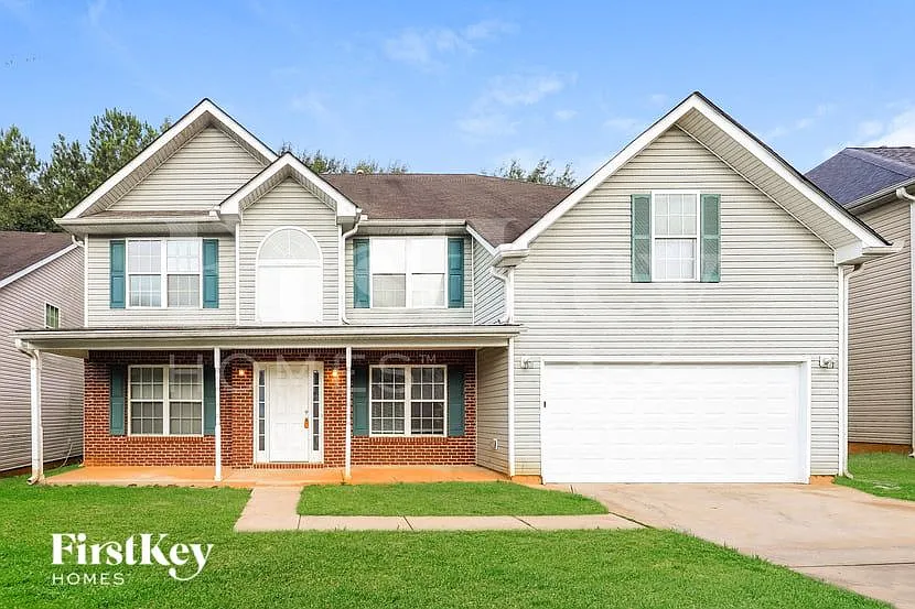 1119 Oak Hollow Ct
