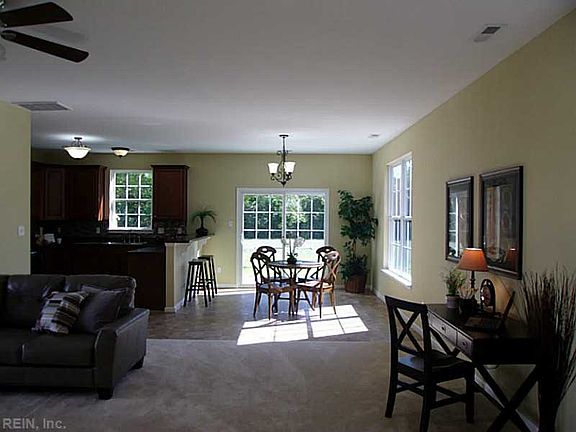 5th image of 1005 Louisa Ave