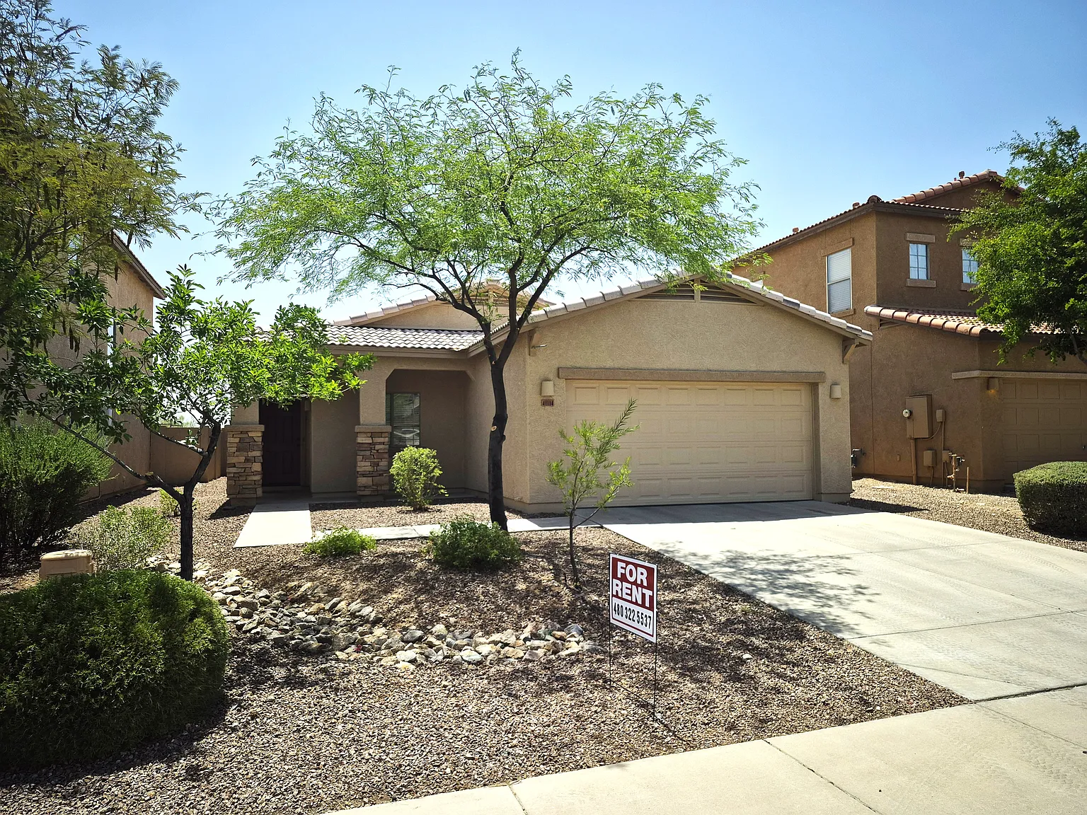 3 bed, 1631 sqft, $2,395 — Photo 1