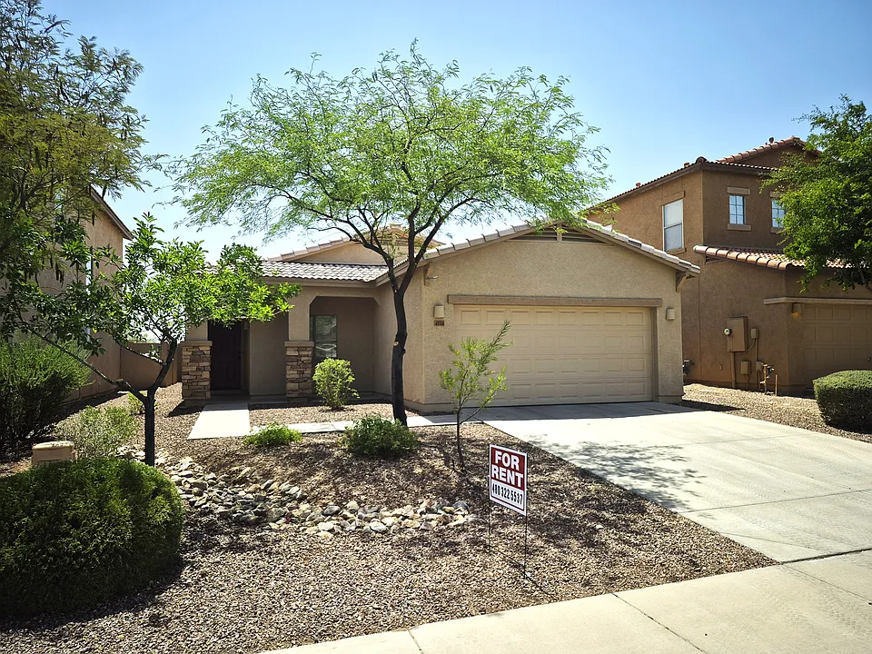 41114 N Hudson Trl