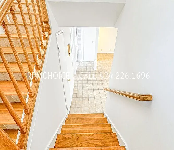 23821 Stanhurst Ave — Photo 37