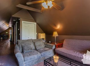 1308 W Byron St APT 3, Chicago, IL 60613