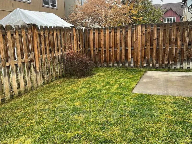 2885 SW Indian Cir — Photo 44