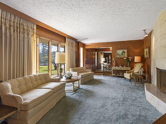 4th image of 2531 S Brentwood Boulevard