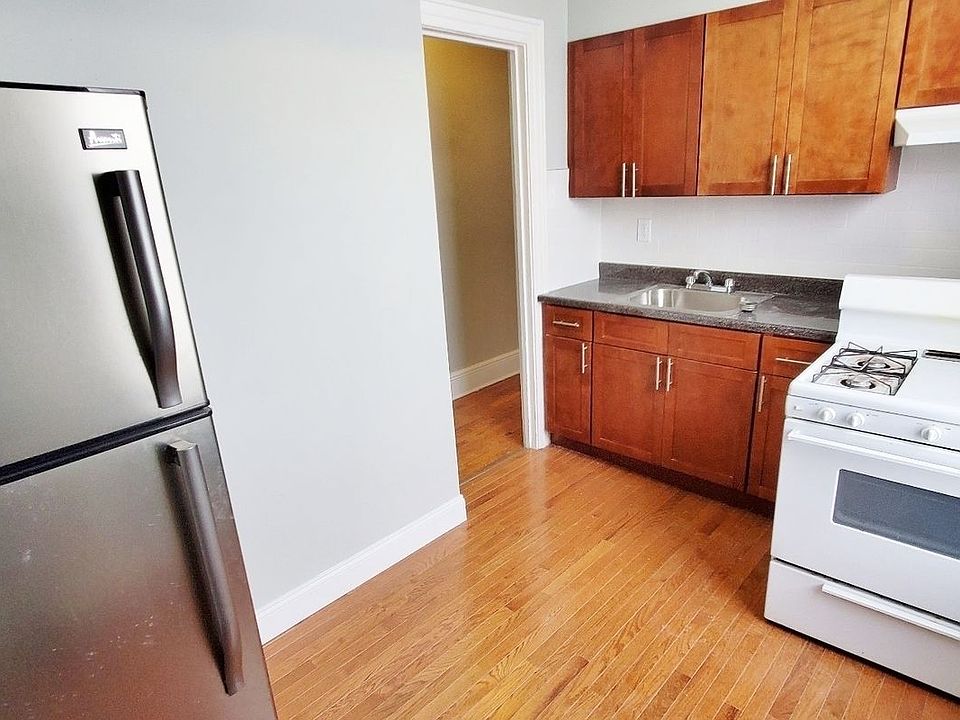 1st image of 34-48 32nd St #B1