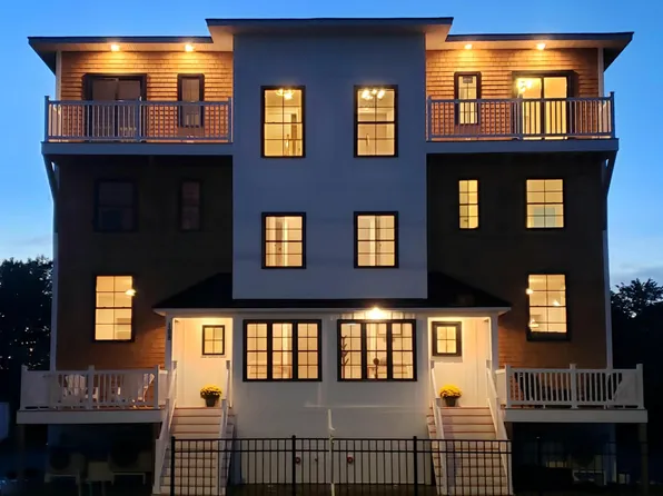 188 E Grand Avenue #1, Old Orchard Beach, ME 04064