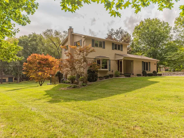 6705 Crane Rd, Ypsilanti, MI 48197