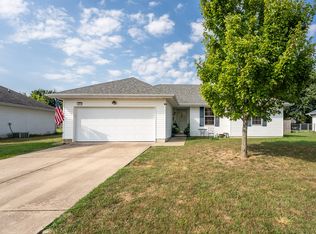411 Arrowhead Rd, Willard, MO 65781