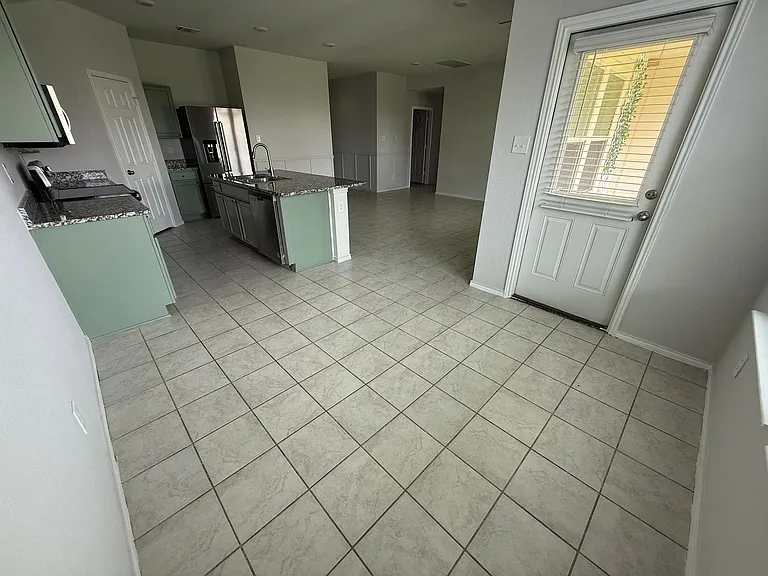 9610 Murandy Dr — Photo 12