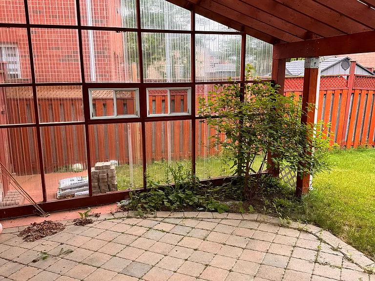 6 Nina Pl — Photo 23