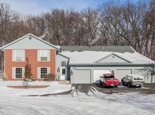 3910 Glass Rd NE #6, Cedar Rapids, IA 52402