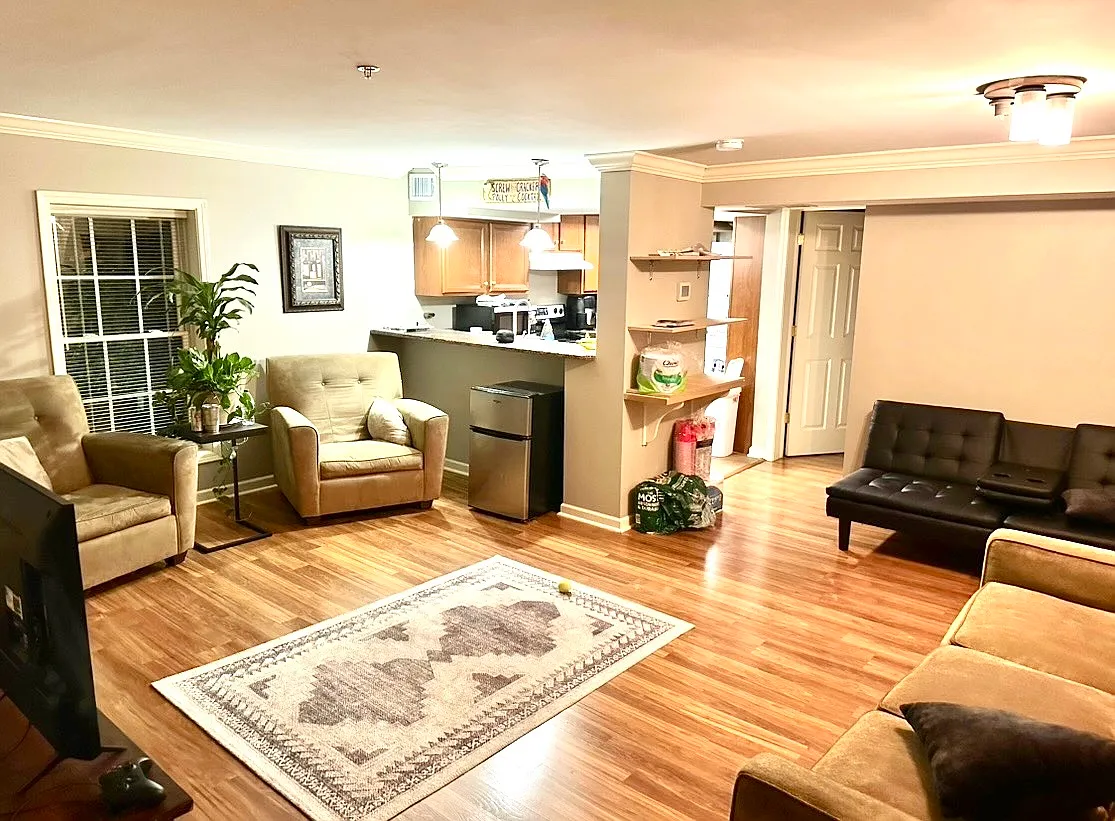 3 bed, 1312 sqft, $850 — Photo 4