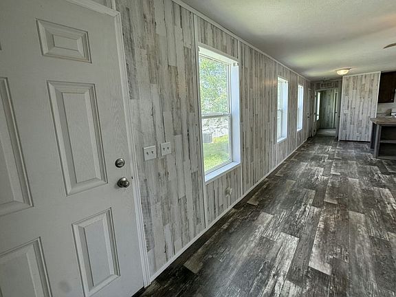 4th image of 3900 Clark Ln Lot 191