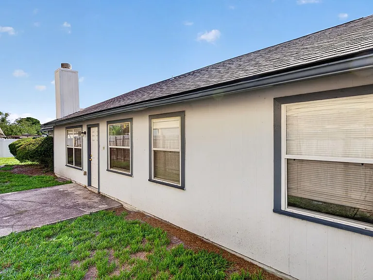 400 Ashcroft Landing Dr — Photo 35
