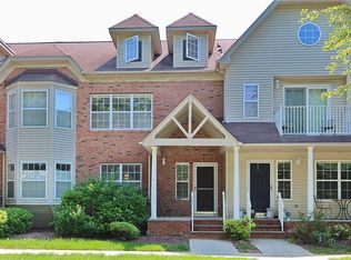 219 Amboy Ave APT 4, Metuchen, NJ 08840