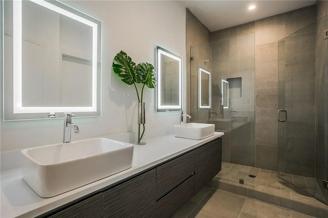 2 bed, 1796 sqft, $2,875 — Photo 1