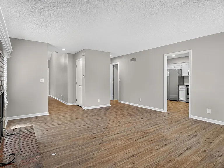 10800 W 116th St — Photo 25