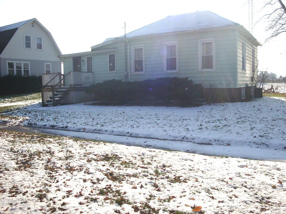 1st image of 321 E Garfield Ave