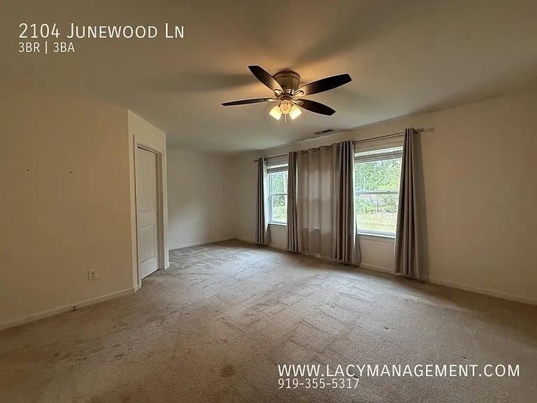 2104 Junewood Ln — Photo 16