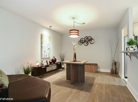 5th image of 1240 Park Ave W APT 306