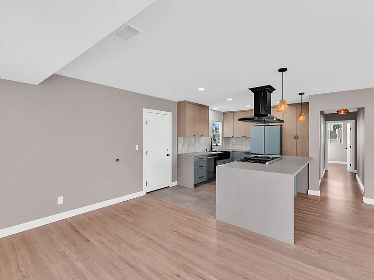5850 Jan Dr — Photo 15